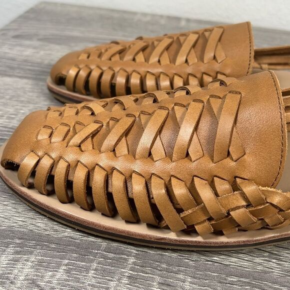 Nisolo Men’s Huarache Sandal Shoes - Picture 8 of 10